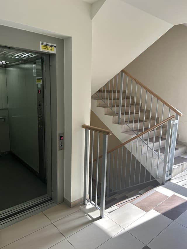 Przestronne 38 m² w rozwijającym się Podgórzu Duchackim - Zdjęcie 3/14