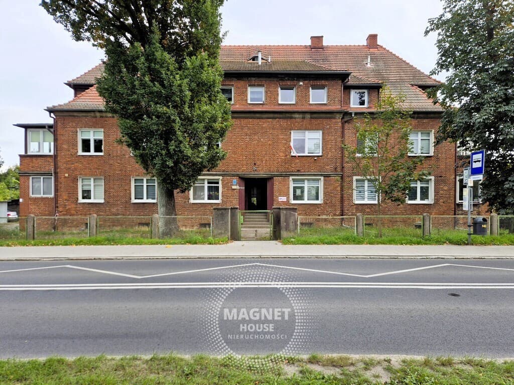 Jasne 4-pokojowe mieszkanie z ogródkiem i parkingiem - Zdjęcie 1/18