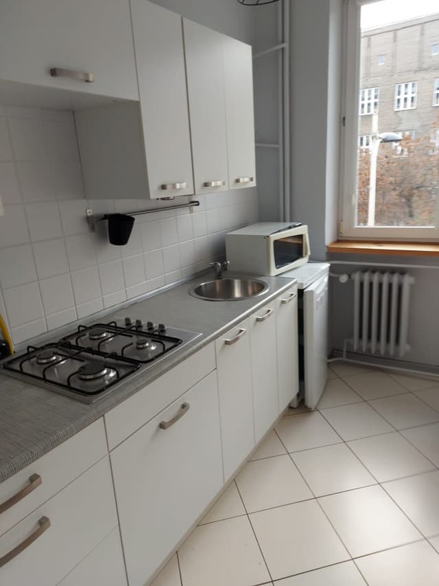 Komfortowe 2-pokojowe mieszkanie w Warszawie - Zdjęcie 3/4