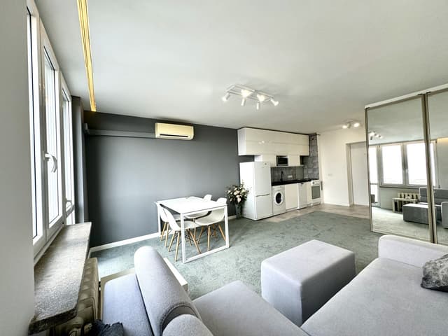 Funkcjonalne 28,6 m² w prestiżowej lokalizacji na Mokotowie - Zdjęcie 2/15