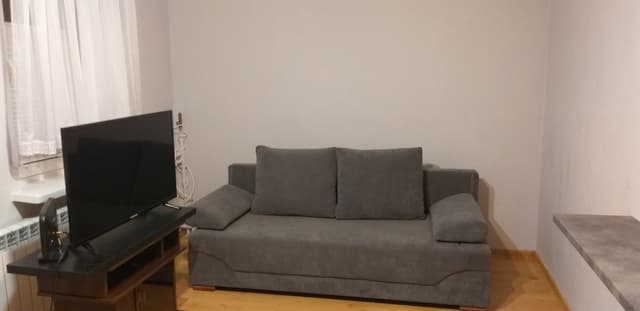 Komfortowe mieszkanie na Ochocie, idealne dla singla - Zdjęcie 2/6