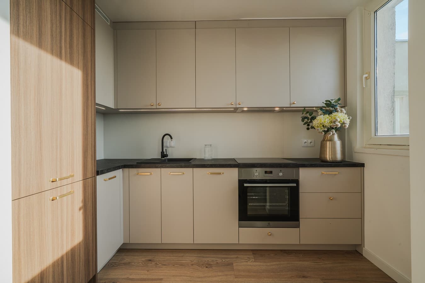 Przytulne 30.4 m² w rozwijającym się Targówku - idealna inwestycja - Zdjęcie 1/15