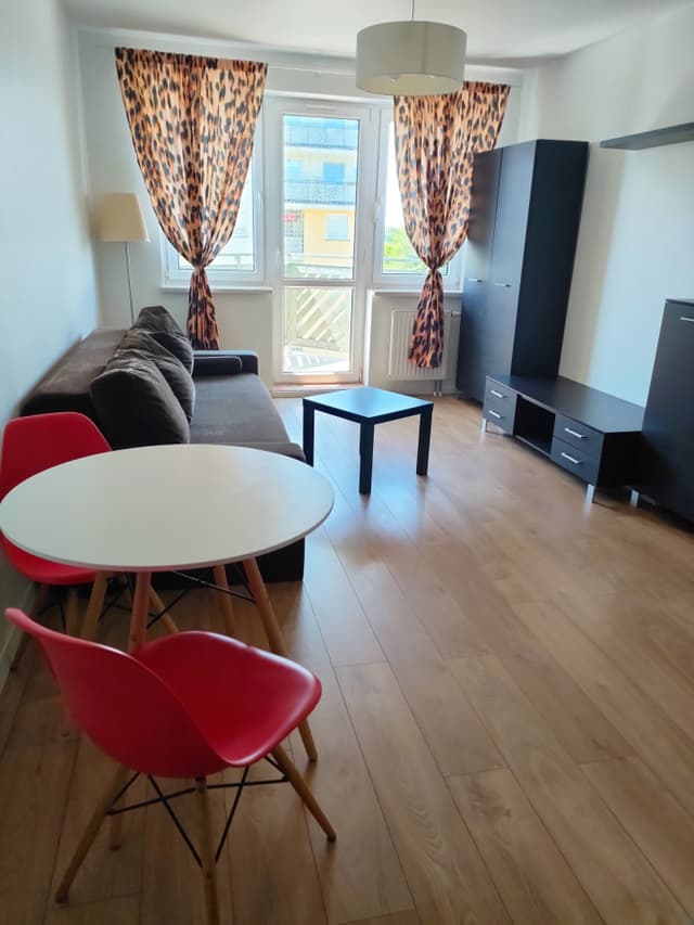 Nowoczesny apartament przy ul. Aluzyjnej, gotowy do zamieszkania - Zdjęcie 2/10