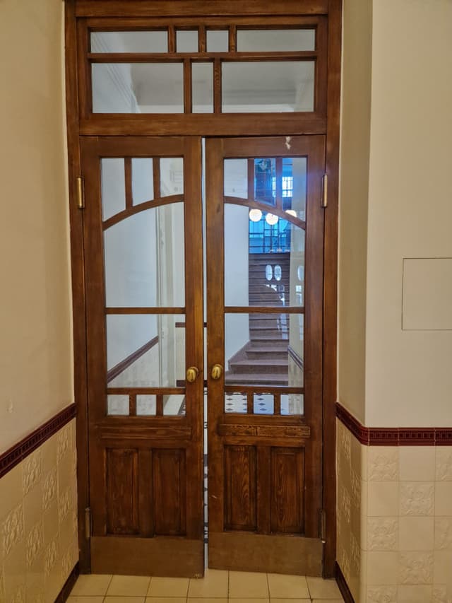 Mieszkanie w centrum Śródmieścia – prestiżowa lokalizacja - Zdjęcie 2/23
