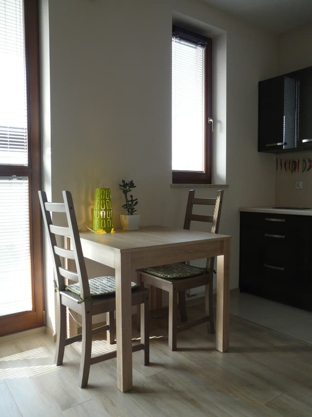 Komfortowe mieszkanie w Warszawie z możliwością negocjacji - Zdjęcie 4/6