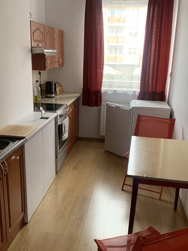 Komfortowe 38 m² w Płaszowie - idealna lokalizacja w Krakowie - Zdjęcie 2/9