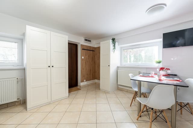 Przytulne mieszkanie na Targówku - doskonała lokalizacja - Zdjęcie 3/9