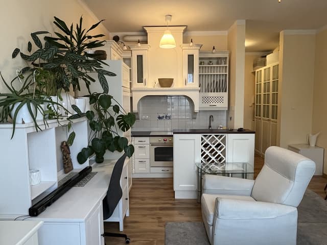 Przytulne 2 pokoje w spokojnym Rembertowie - Zdjęcie 2/7