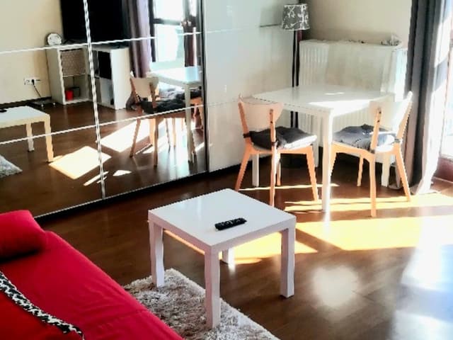 Nowoczesny apartament 35m² w sercu Woli z parkingiem - Zdjęcie 5/6