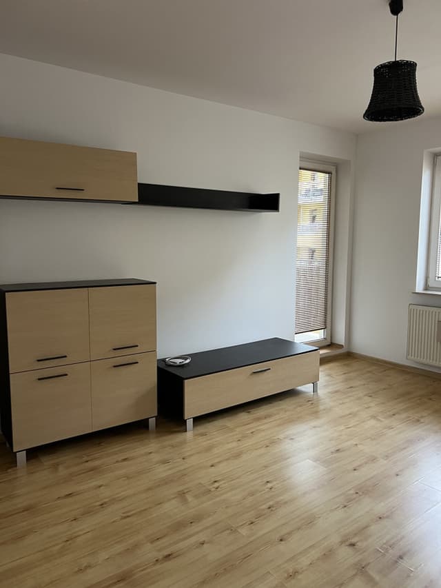 Komfortowe mieszkanie w zielonej części Ursynowa - Zdjęcie 2/6
