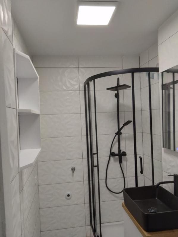 Nowoczesna kawalerka 27m² w sercu Woli, blisko metra - Zdjęcie 4/8