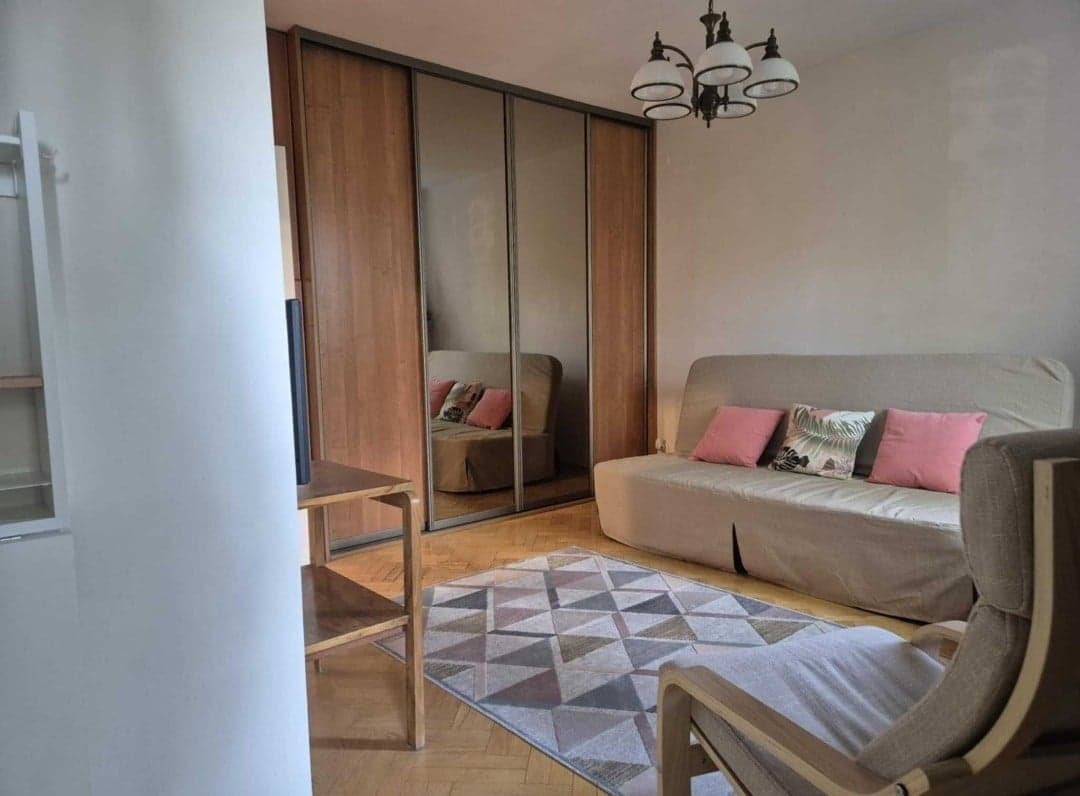 Jasne mieszkanie 35 m² w sercu Gocławia - doskonała lokalizacja - Zdjęcie 1/5