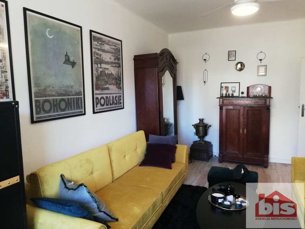 Stylowe mieszkanie w ścisłym centrum – idealna inwestycja - Zdjęcie 1/16