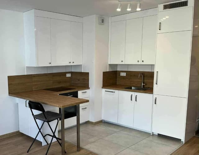 Nowoczesne studio w sercu Jeżyc - idealne miejskie życie - Zdjęcie 2/5