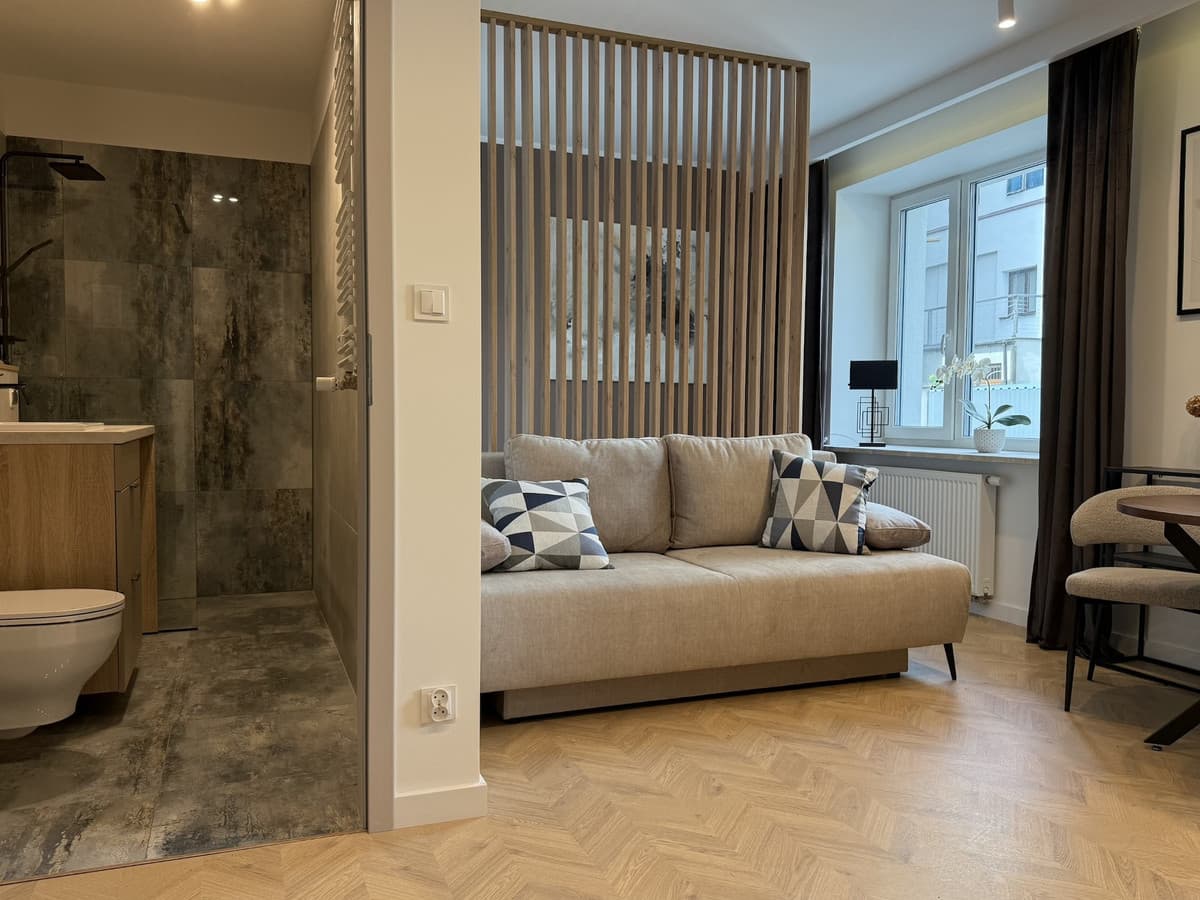 Przytulne mieszkanie w sercu Okęcia - idealne na start lub inwestycję - Zdjęcie 1/8