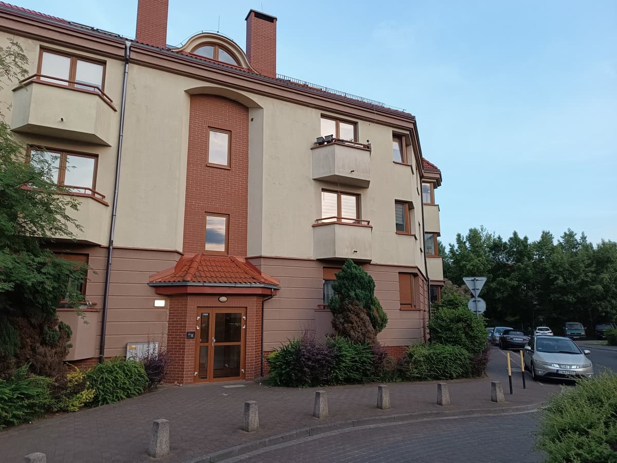 Przytulne mieszkanie w atrakcyjnej lokalizacji na Krzykach - Zdjęcie 1/7