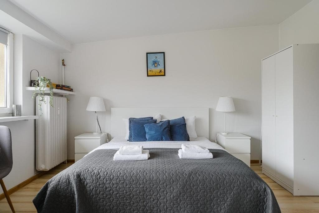 Przytulne 26 m² w sercu Starego Miasta Warszawy - Zdjęcie 1/10