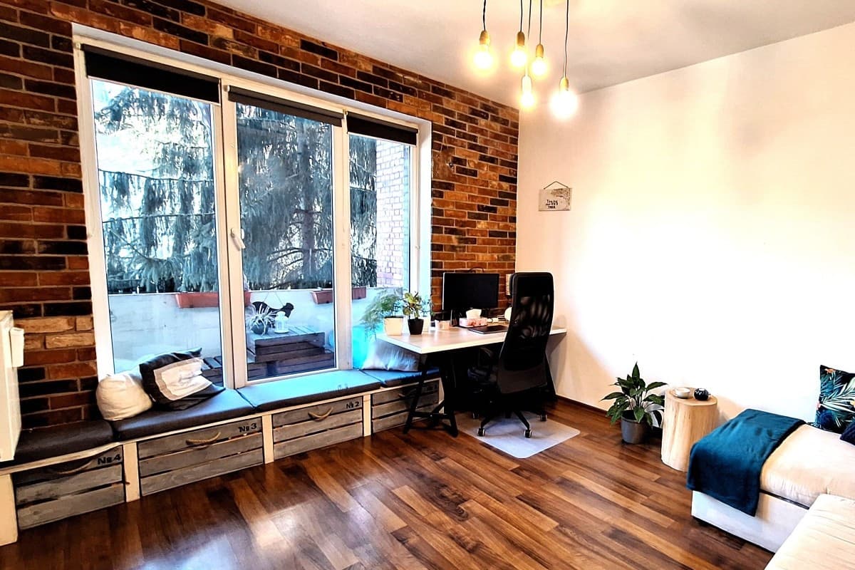 Elegancka kawalerka w sercu Starego Miasta - idealna inwestycja - Zdjęcie 1/14