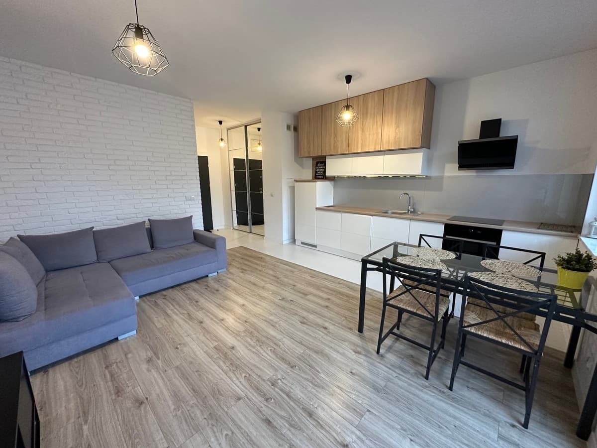 Przytulne 33 m² w Łodzi-Górnej - doskonała lokalizacja - Zdjęcie 1/7