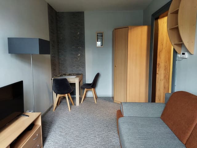 Nowoczesne studio w prestiżowej dzielnicy Krzyki - Zdjęcie 2/8