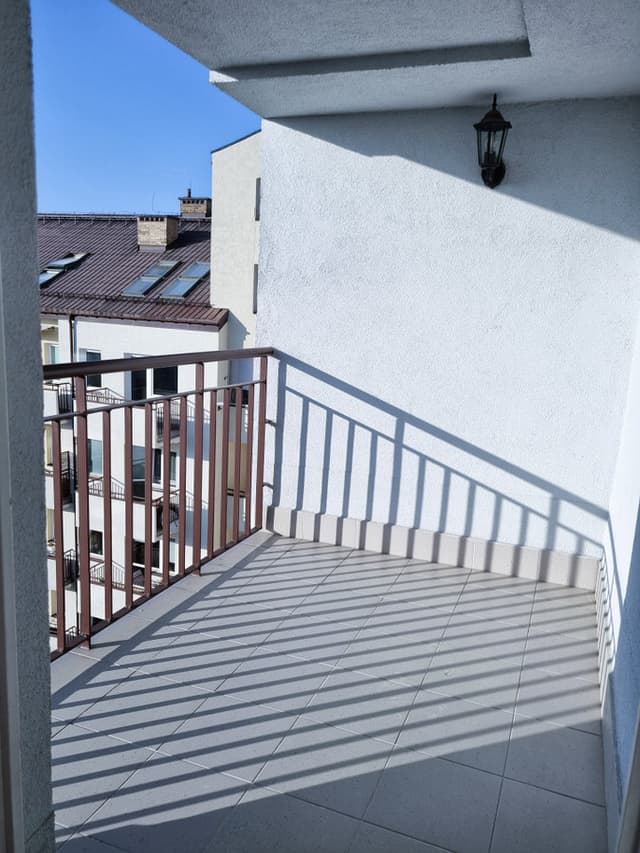 Komfortowe mieszkanie w doskonałej lokalizacji - Zdjęcie 5/8