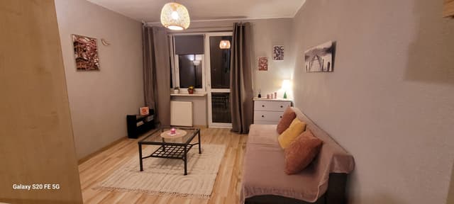 Przytulna kawalerka 21m² na Ochocie - doskonała lokalizacja - Zdjęcie 2/17