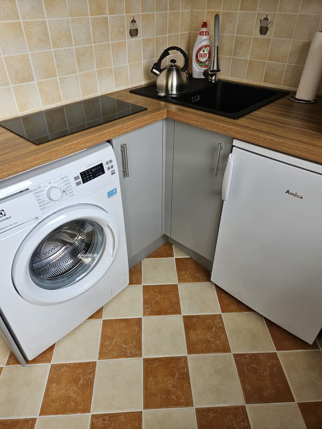 Kawalerka w sercu Śródmieścia - idealna lokalizacja - Zdjęcie 5/8