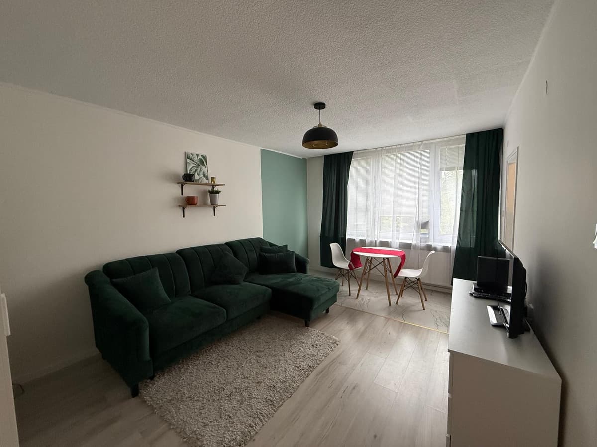 Nowoczesne studio w centrum Woli, gotowe do zamieszkania - Zdjęcie 1/18