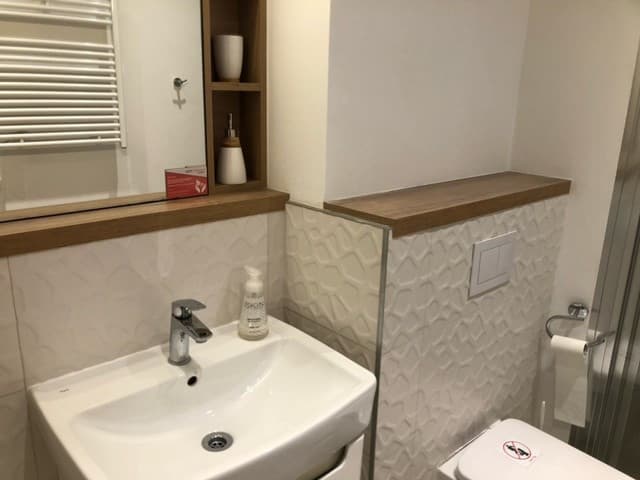 Nowoczesna kawalerka z klimatyzacją przy metrze Płocka - Zdjęcie 4/9