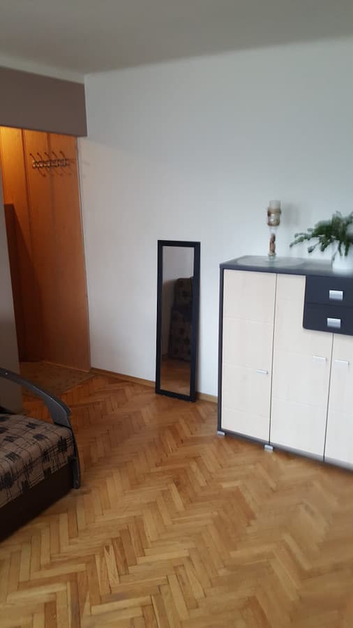 Przytulne 26,5 m² na Teofilowie - funkcjonalność i dobra lokalizacja - Zdjęcie 2/9
