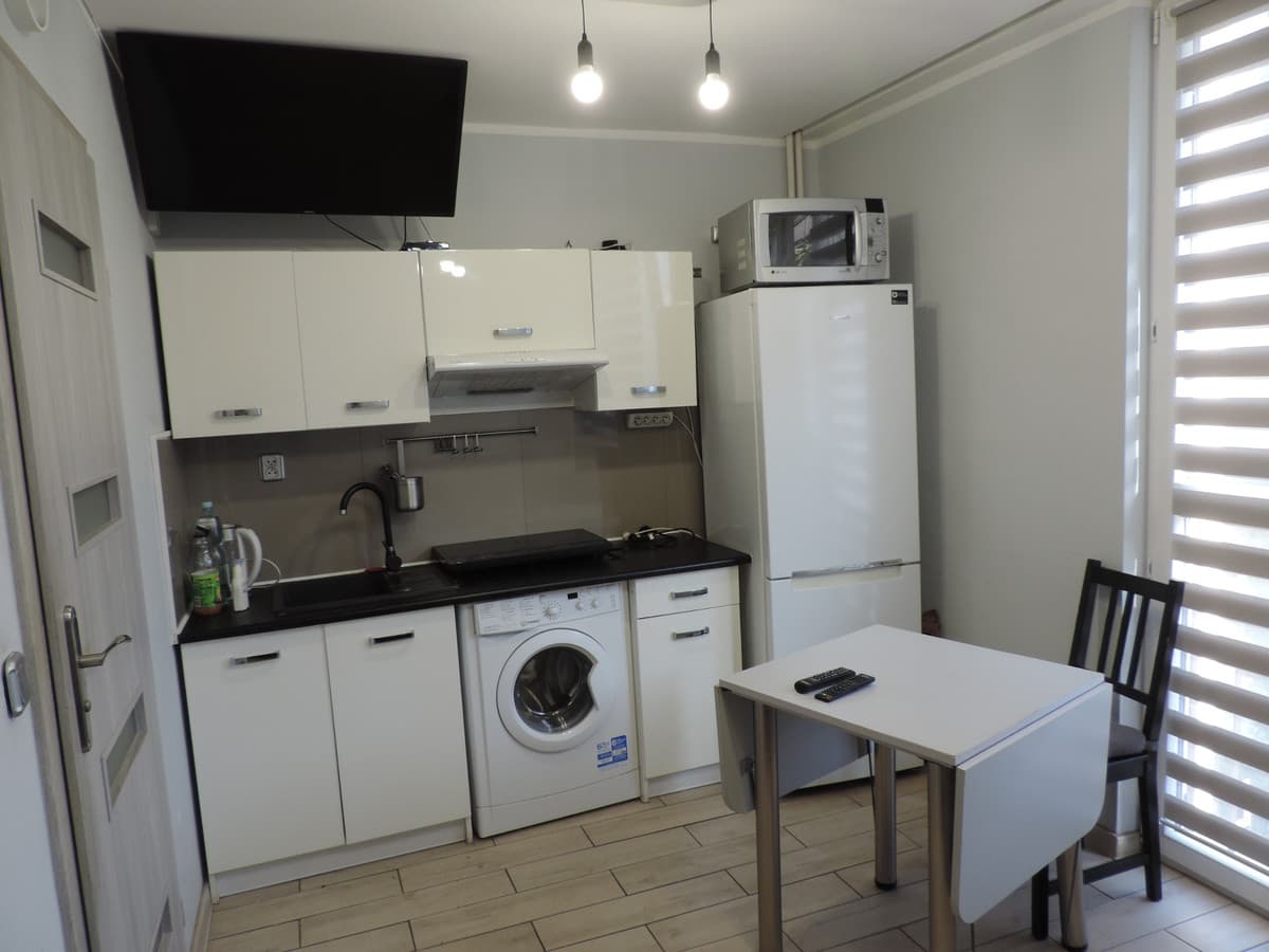 Przytulna kawalerka w sercu Pragi-Północ - Zdjęcie 1/13