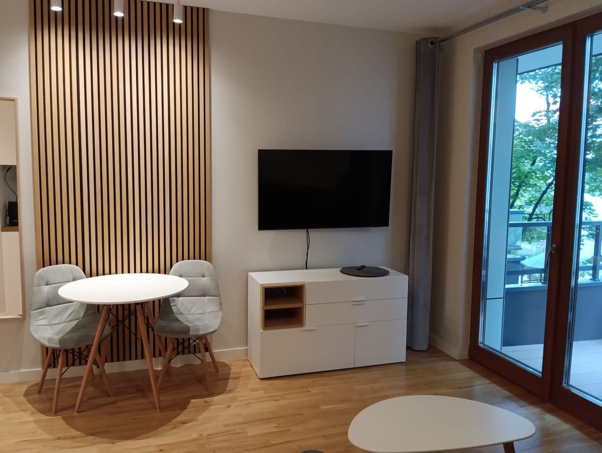 Przytulna kawalerka w sercu Warszawy - Śródmieście - Zdjęcie 1/8