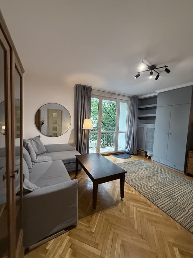Stylowa kawalerka z balkonem na prestiżowej Saskiej Kępie - Zdjęcie 3/7