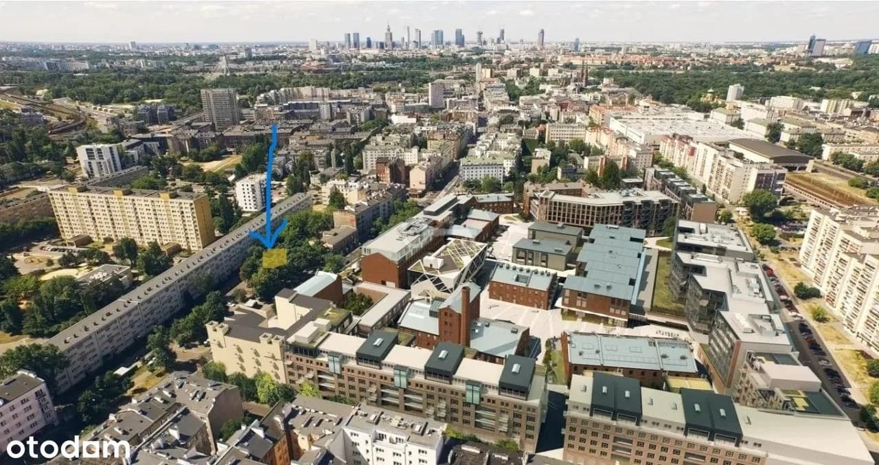 Przytulna kawalerka w sercu warszawskiej Pragi przy Ząbkowskiej - Zdjęcie 1/13