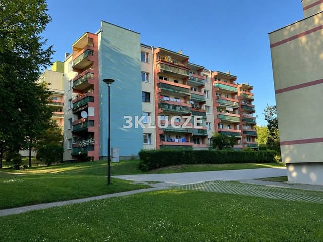 Słoneczne 2 pokoje z dużym balkonem na zielonych Czubach - Zdjęcie 3/7