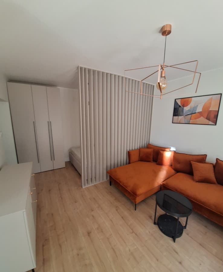 Nowoczesne mieszkanie w spokojnej okolicy Poznania - Zdjęcie 1/13