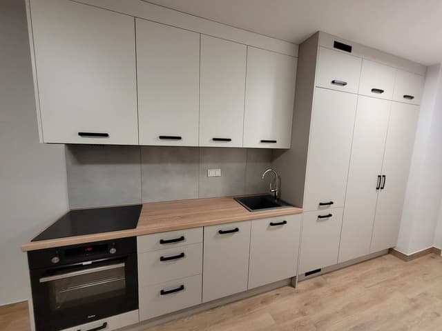 Przytulne studio na Bemowie - nowoczesność i komfort - Zdjęcie 3/6