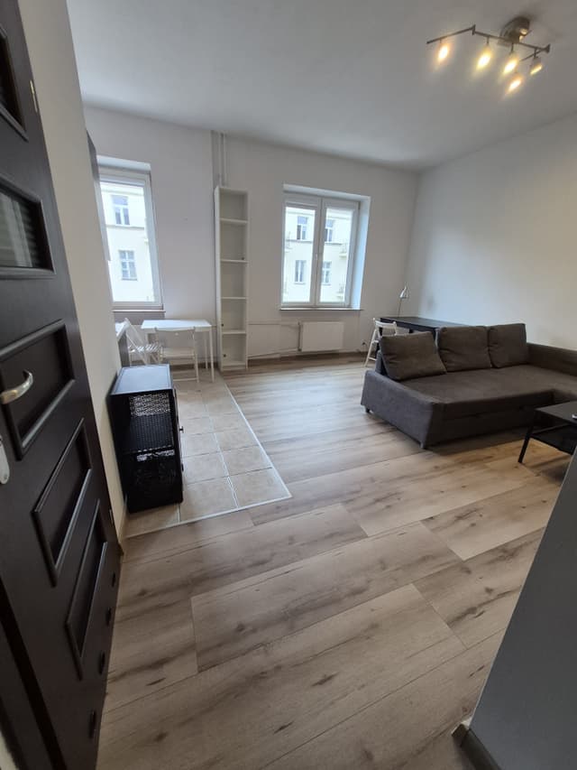 Przytulne 32 m² w sercu Pragi-Północ, doskonała lokalizacja - Zdjęcie 4/7