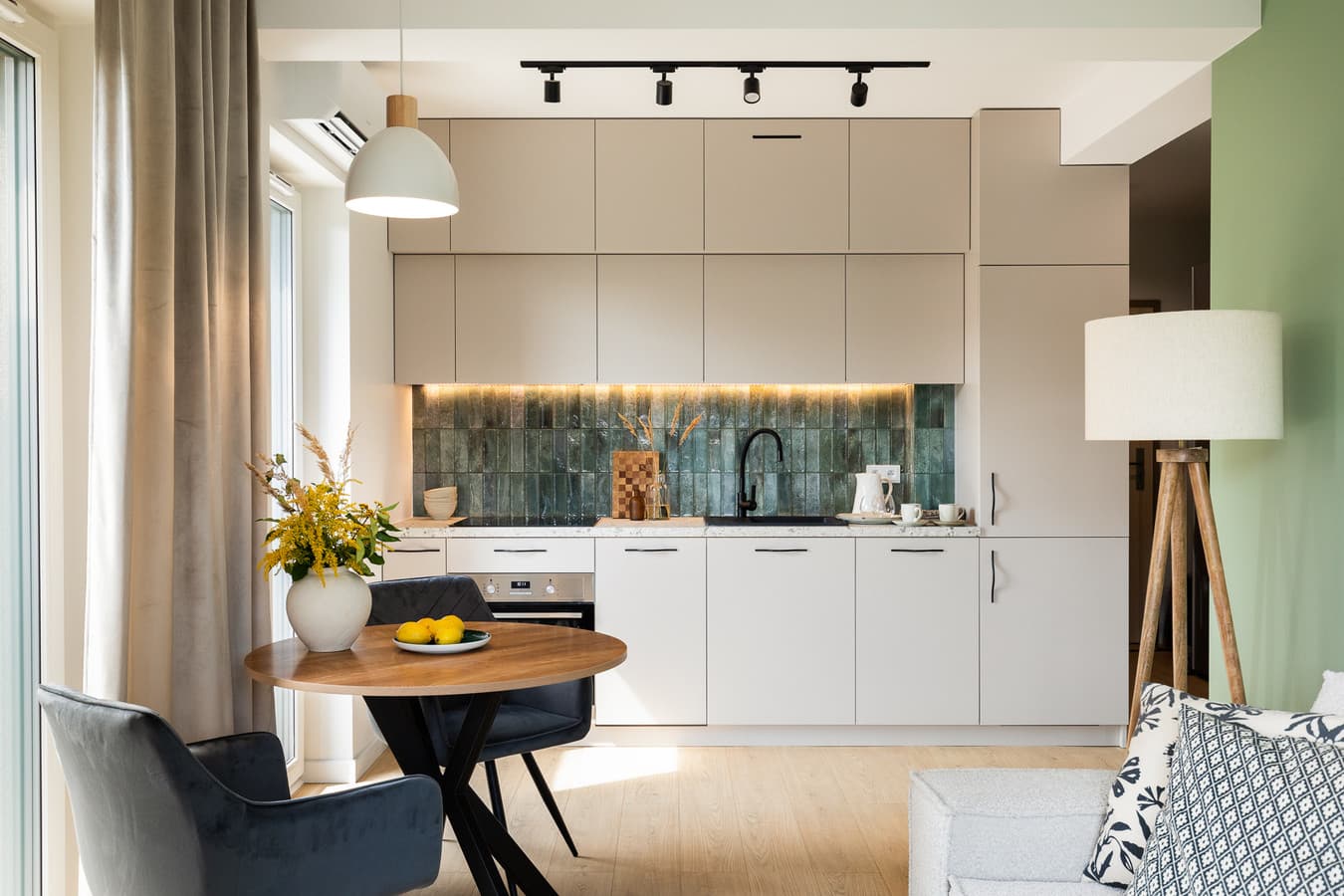 Nowoczesne studio po remoncie w spokojnej części Prokocimia - Zdjęcie 1/15