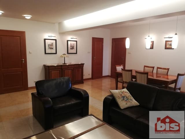 Luksusowy apartament w prestiżowej dzielnicy Stare Bojary - Zdjęcie 4/12