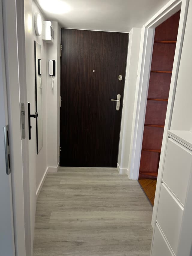 Nowoczesne studio w prestiżowej lokalizacji przy ul. Żelaznej - Zdjęcie 5/11