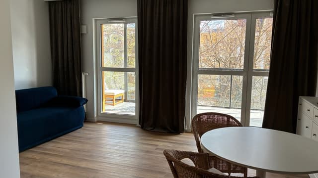 Dwupokojowe mieszkanie w centrum przy metrze - Zdjęcie 3/11