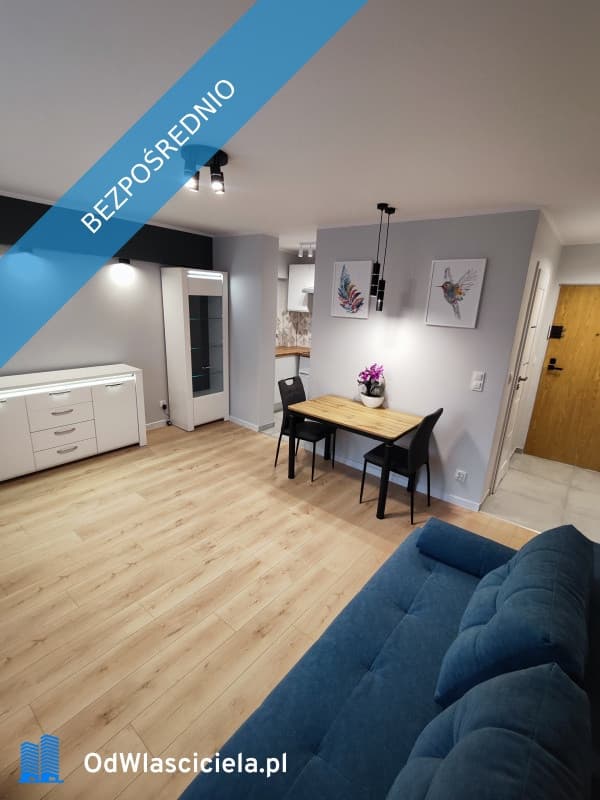 Nowoczesny apartament 26m² przy metrze Rondo Daszyńskiego, Wola - Zdjęcie 2/15