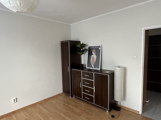 Przytulne 36 m² w sercu Krzyków - doskonała lokalizacja - Zdjęcie 4/11
