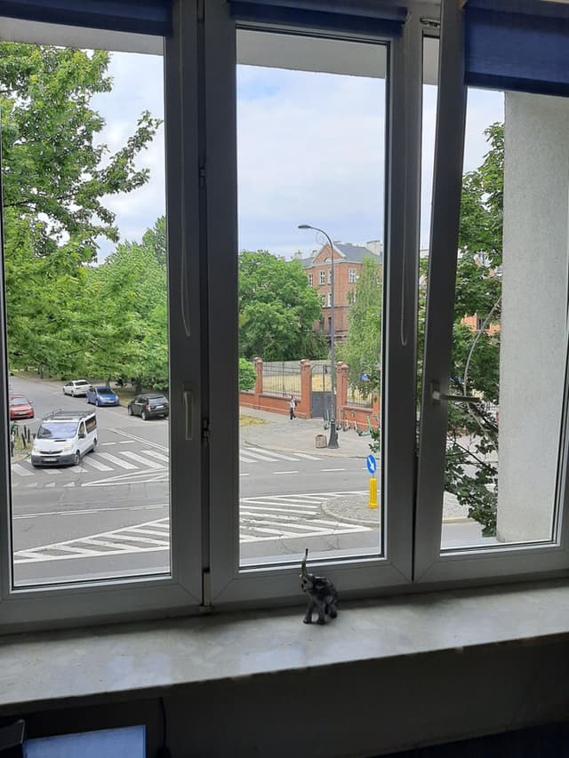 Umeblowane mieszkanie na Pradze-Północ z balkonem - Zdjęcie 3/6