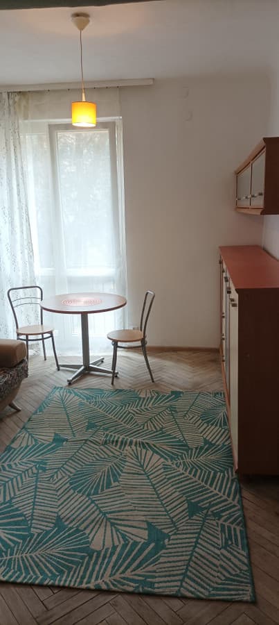 Przytulna kawalerka w centrum Łodzi - idealna dla studenta - Zdjęcie 2/5