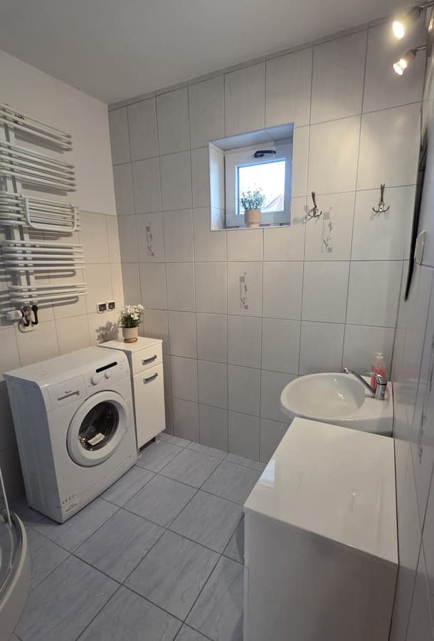 Przytulna kawalerka z widokiem na ogród, Gdańsk Siedlce - Zdjęcie 5/7