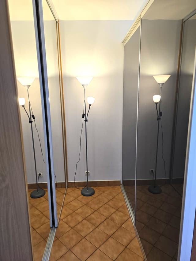 Przytulna kawalerka 27m² na Bielanach - doskonała lokalizacja - Zdjęcie 4/7