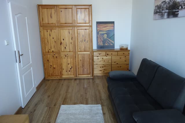 Przestronne 33m² w sercu Ochoty - idealna lokalizacja - Zdjęcie 3/9