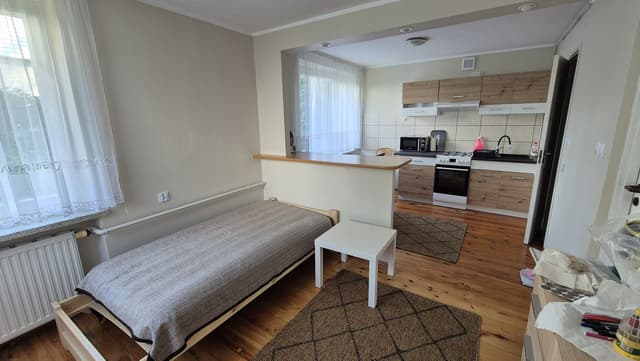 Przytulna kawalerka w spokojnej części Psiego Pola - Zdjęcie 4/6